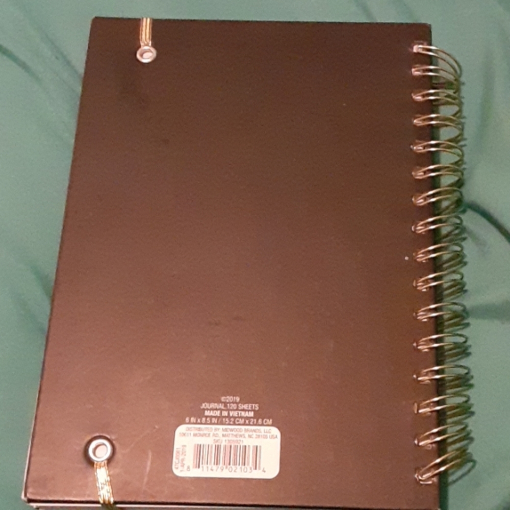 Note book - Picture 2 of 7